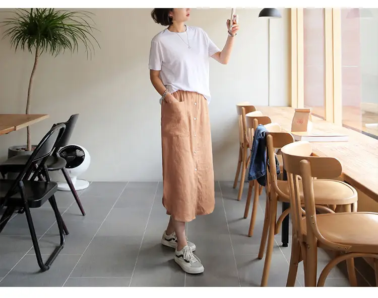 Linen Linen V-Neck T-Shirt Lavender — feature 6