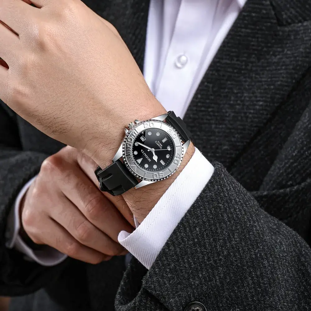 Men's Black Silicone Watch with Luminous Hands & Date Display - Image 4