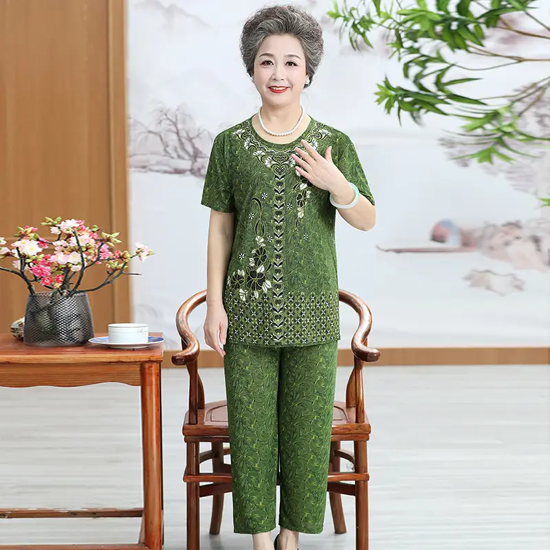 Ice Silk Elderly Women Suit Purple Three Quarter Pants