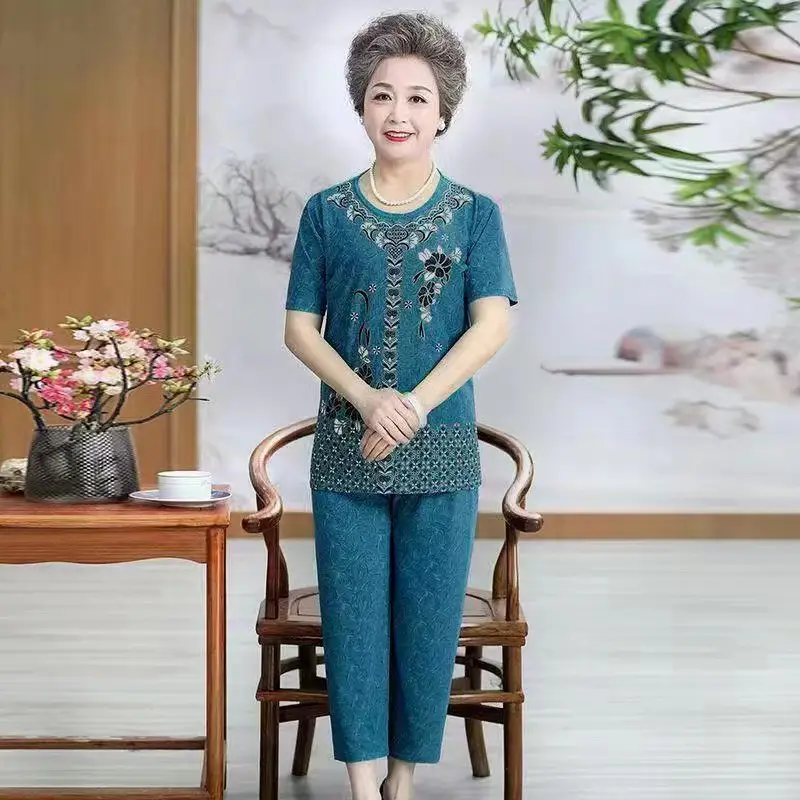 Ice Silk Elderly Women Suit Purple Three Quarter Pants