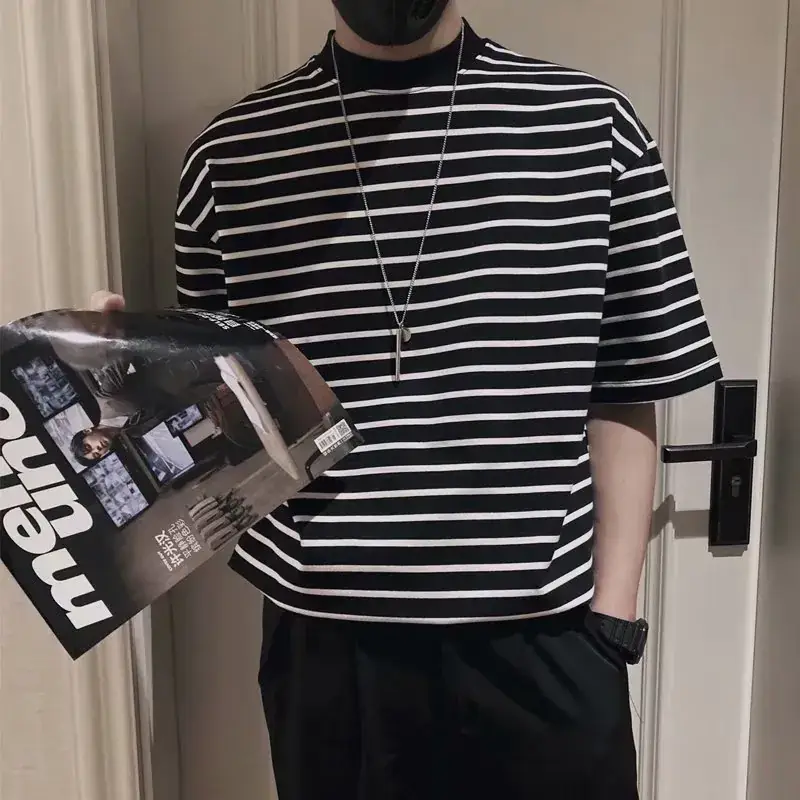 Men Striped Short Sleeve T-Shirt Black White Korean Style - Image 3