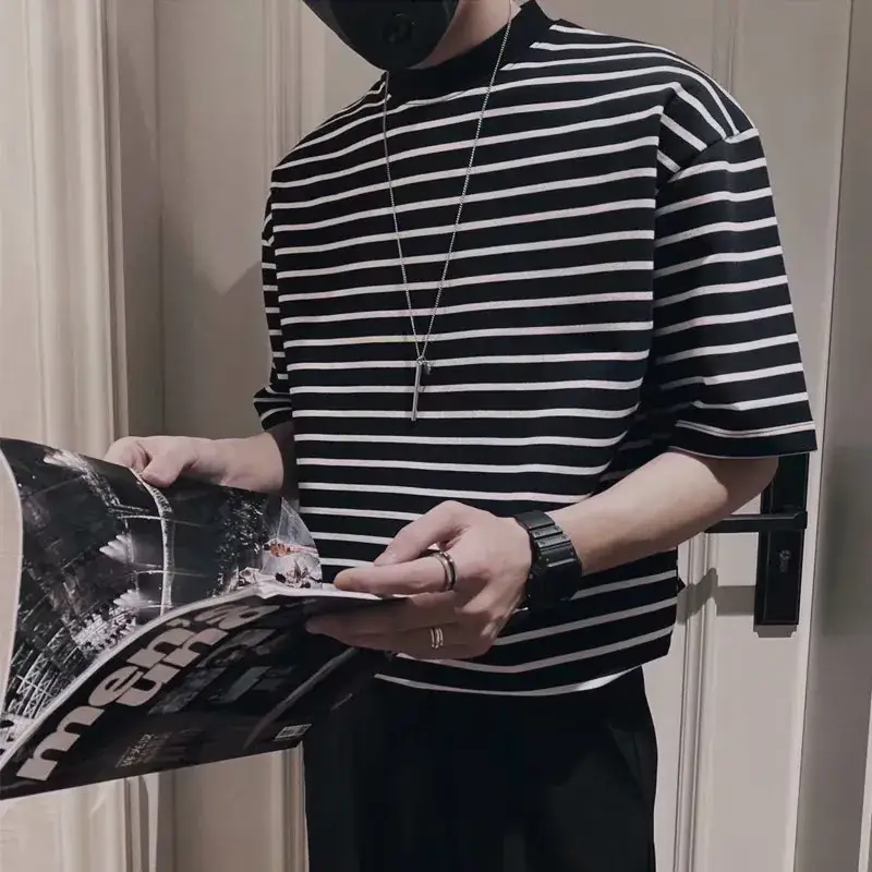 Men Striped Short Sleeve T-Shirt Black White Korean Style - Image 4
