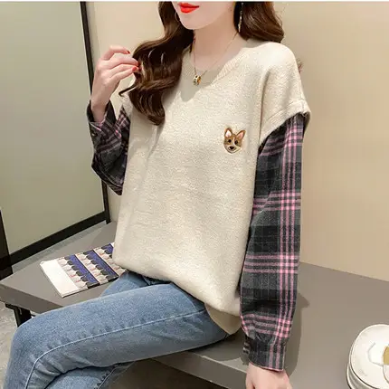 2022 Knitted Women's Sweater with Plaid Sleeves Large - Image 3