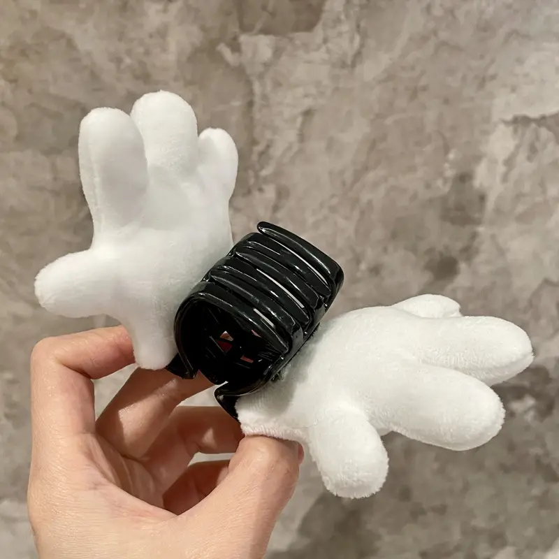 Cute White Cat Clip for Women's Hand and Head - Image 4