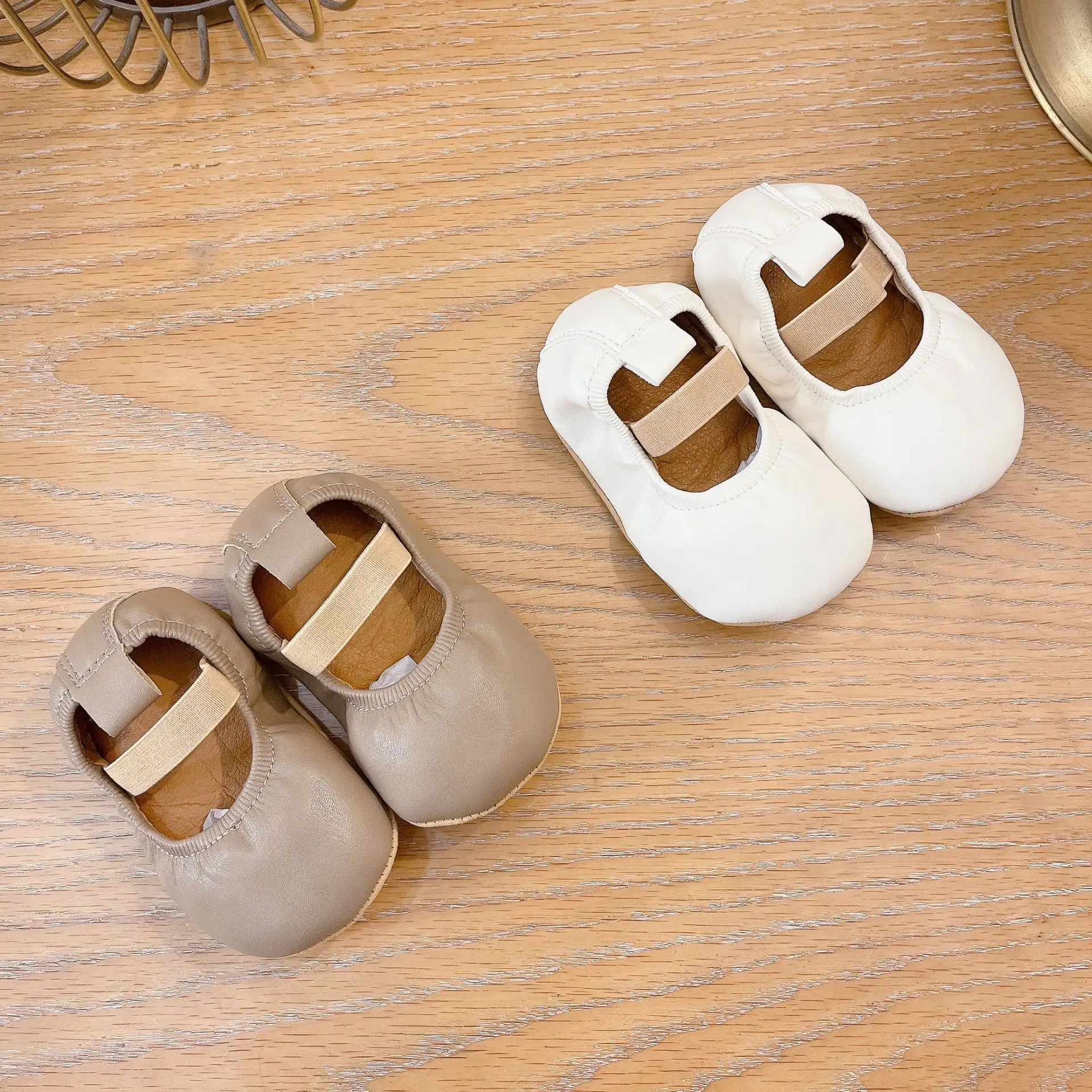 Baby Slip-On Shoes White Black Brown Non-Slip Soft Sole 0-2Y — feature 12