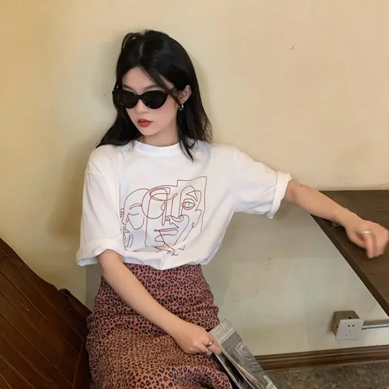 Women Korean Style Loose T-Shirt Leopard Skirt Set