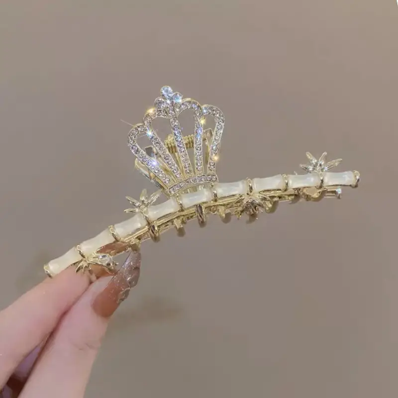 Elegant Butterfly Hairpin with Red Embellishments - Image 44