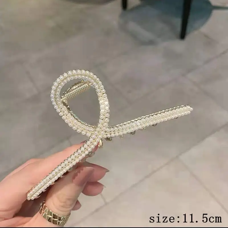 Elegant Butterfly Hairpin with Red Embellishments - Image 7
