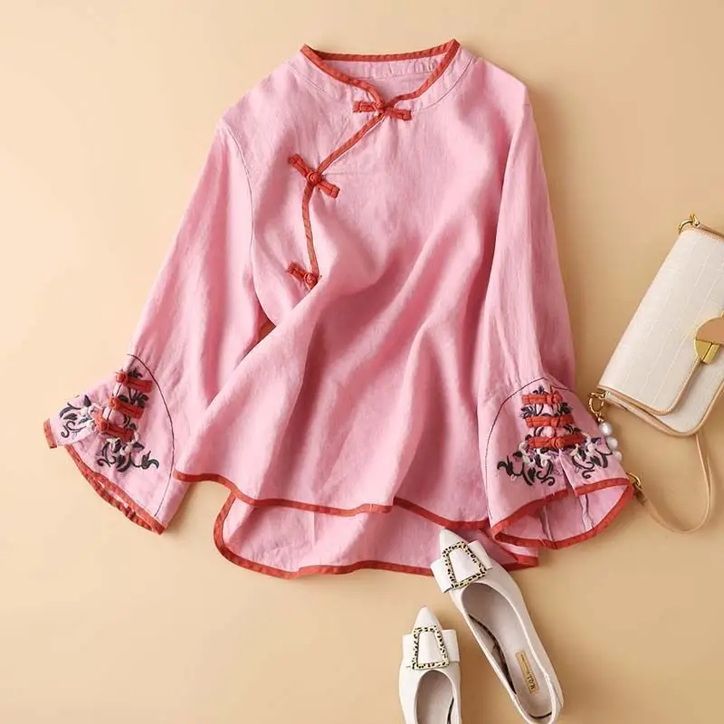 Women Chinese Style Oblique Blouse with Embroidery — feature 2