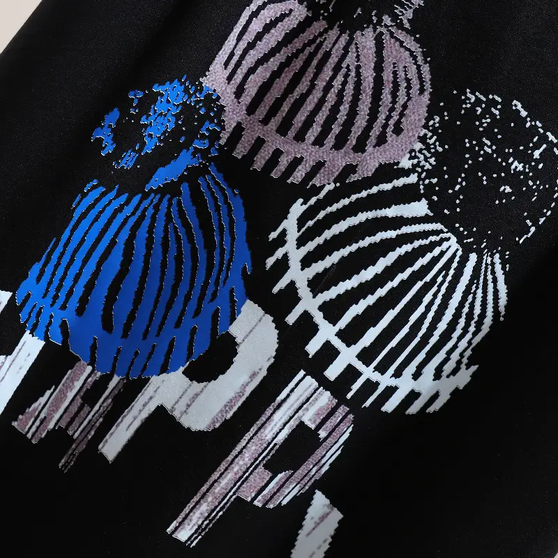 2022 Black V-Neck Slimming T-Shirt Women - Image 4