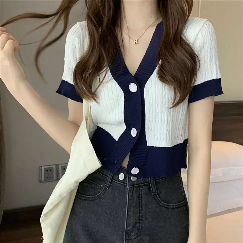 Women Knit V-Neck Short Sleeve Top Purple White — feature 4