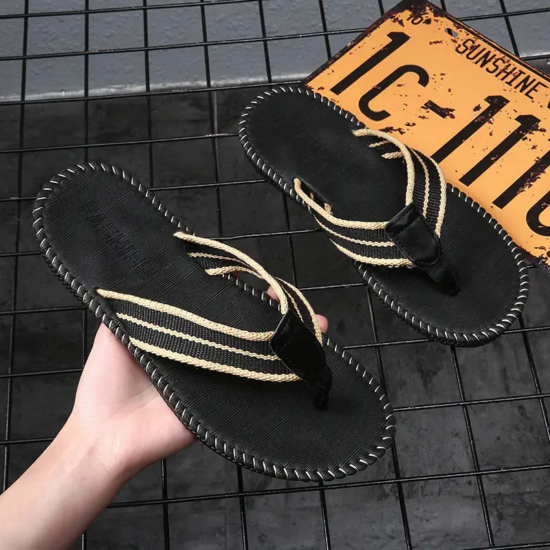 Men's Black Straw Flip Flops 2022 Summer Non-Slip