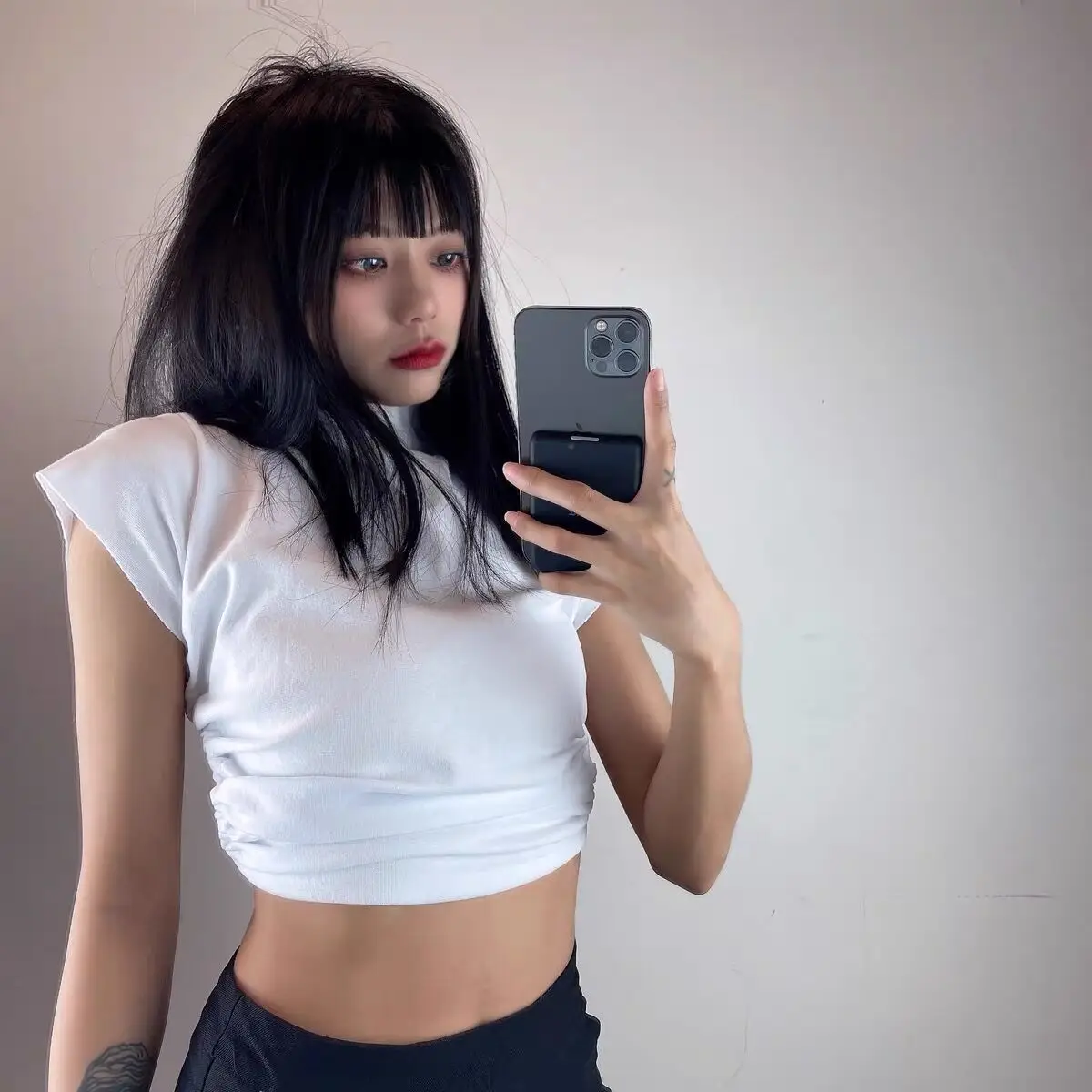 Women's Black Crop Top with Backless Design — feature 4
