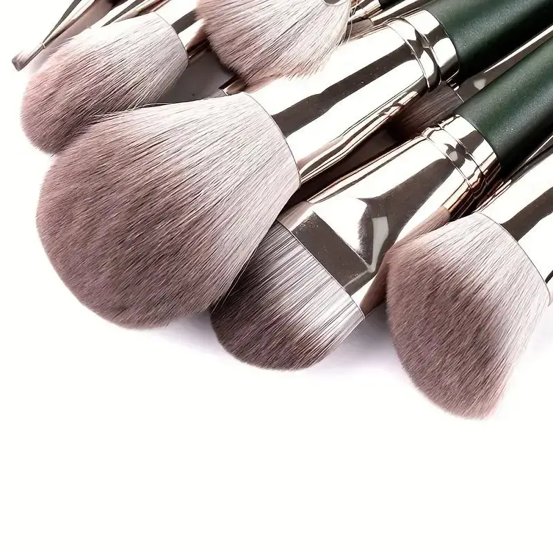 Cangzhou Luyun 14-Piece Makeup Brush Set for Beginners - Image 10