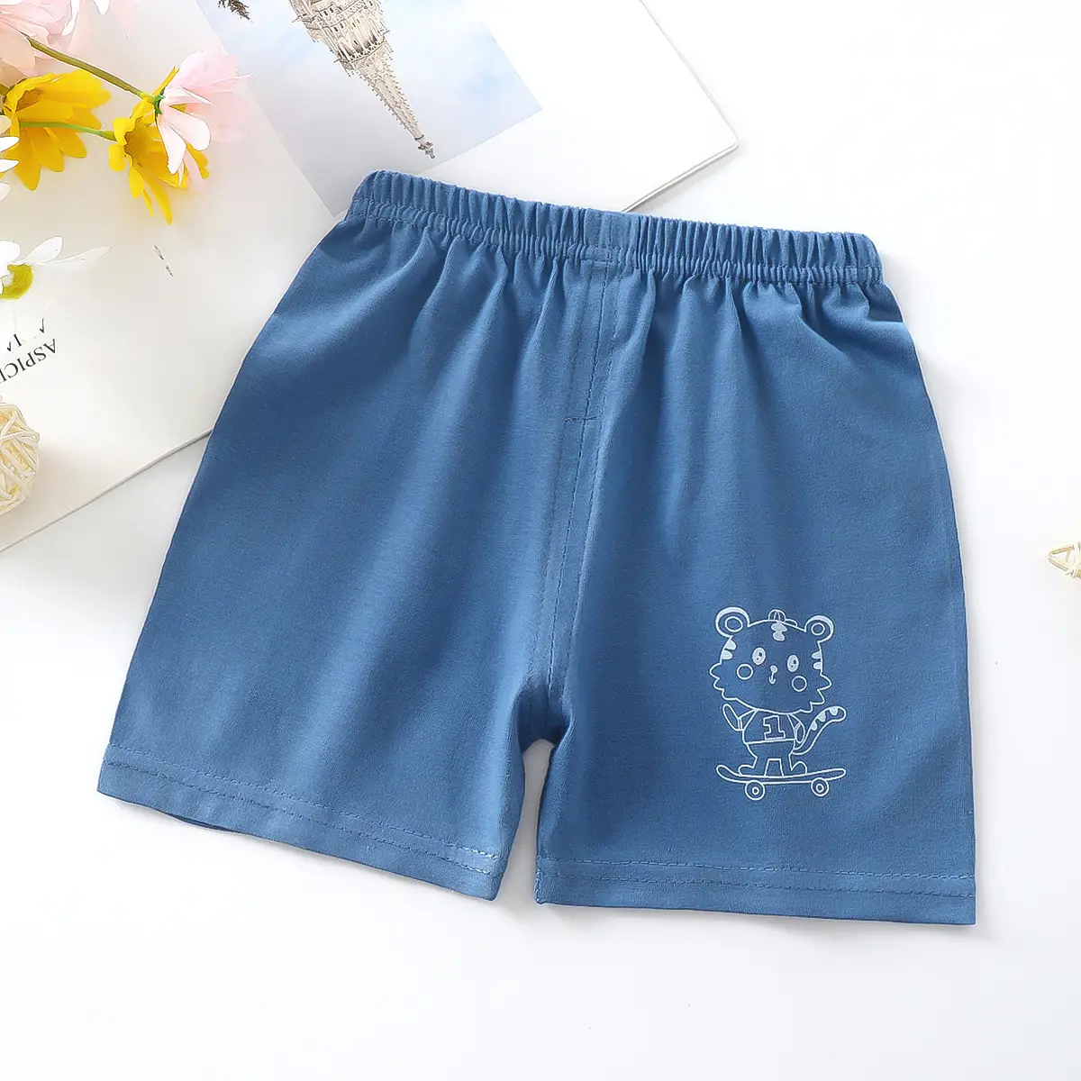 Kids Green Cotton Open Crotch Shorts for Boys Girls - Image 3