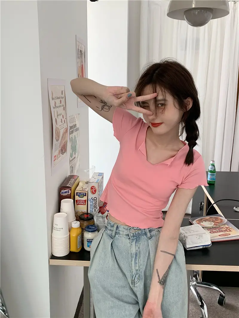 Women Pink V-Neck Short Sleeve T-Shirt 2025 — feature 15