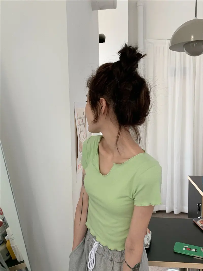 Women Pink V-Neck Short Sleeve T-Shirt 2025 — feature 8