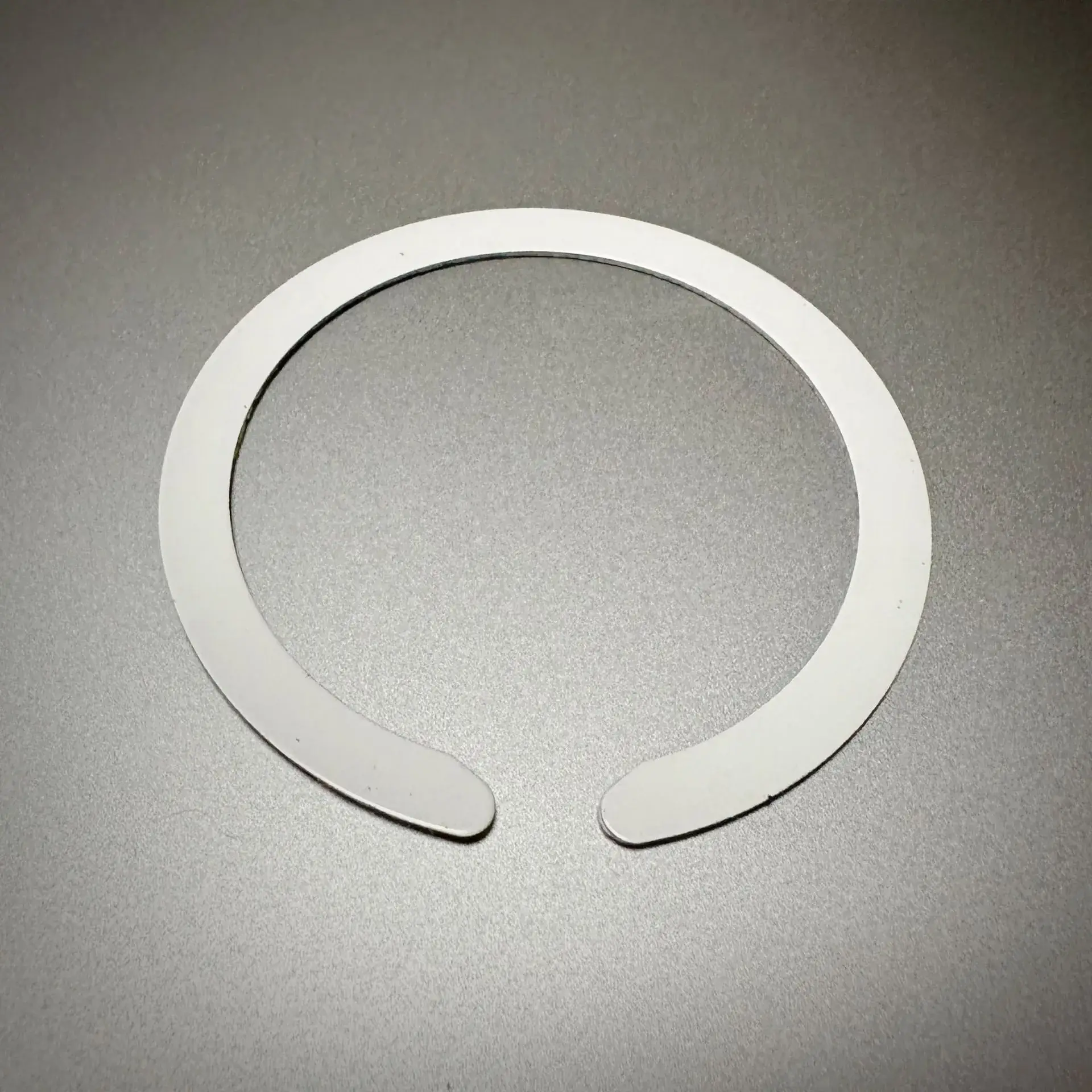 Mobile Phone Magnetic Charging Ring with Magsafe Back Sticker - Image 10
