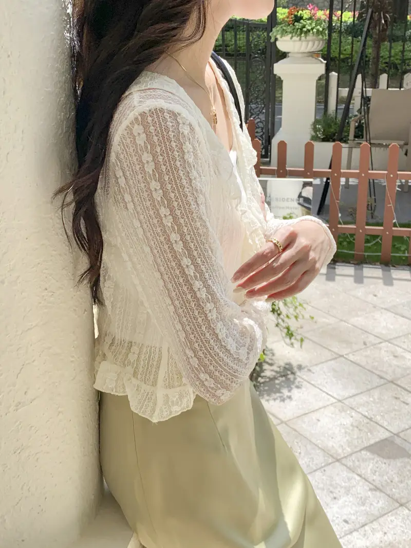 Women's White Lace Cardigan Sun Protection Shawl Skirt Set — feature 15