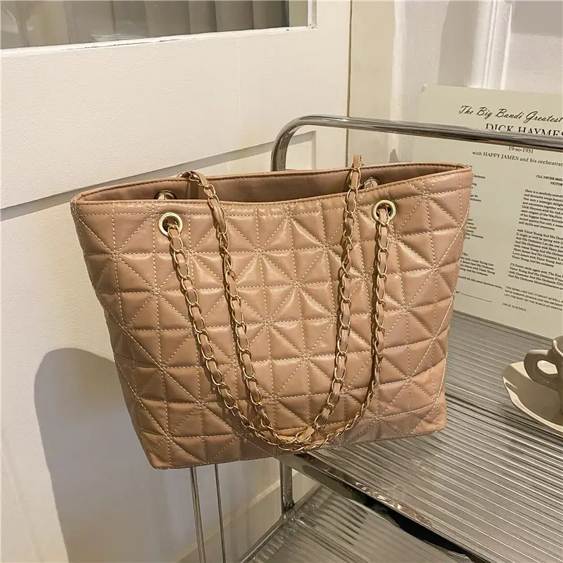 Rhombic Quilted Tan Shoulder Bag for Women - Image 5