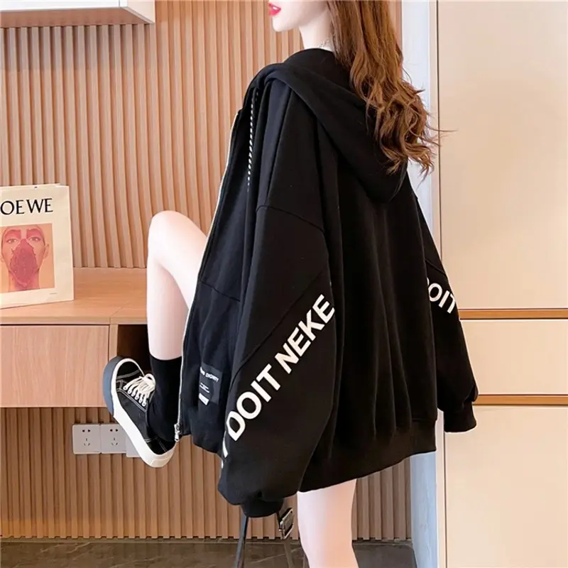 Women Velvet Letter Hoodie Black Long Sleeve - Image 2
