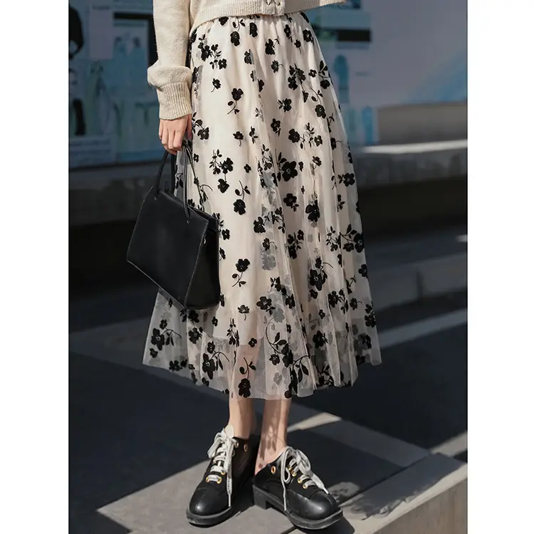 Summer 2023 Pleated Mesh Skirt for Women Floral Beige - Image 5
