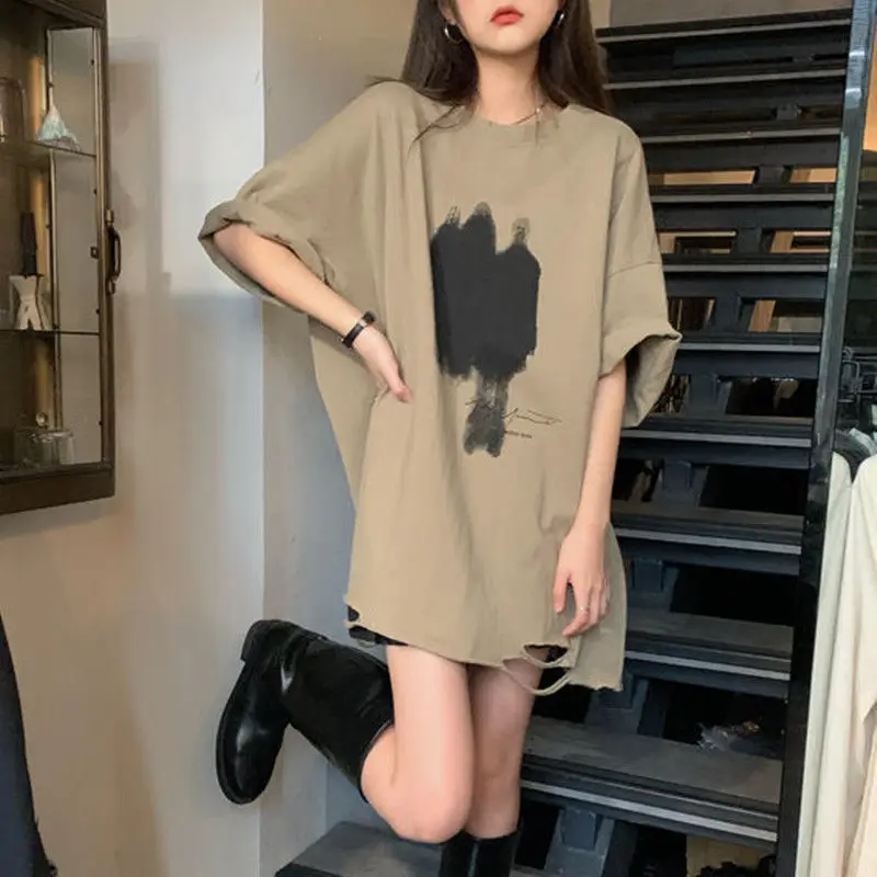 Women Ripped T-Shirt Black White Graphic Large — feature 12