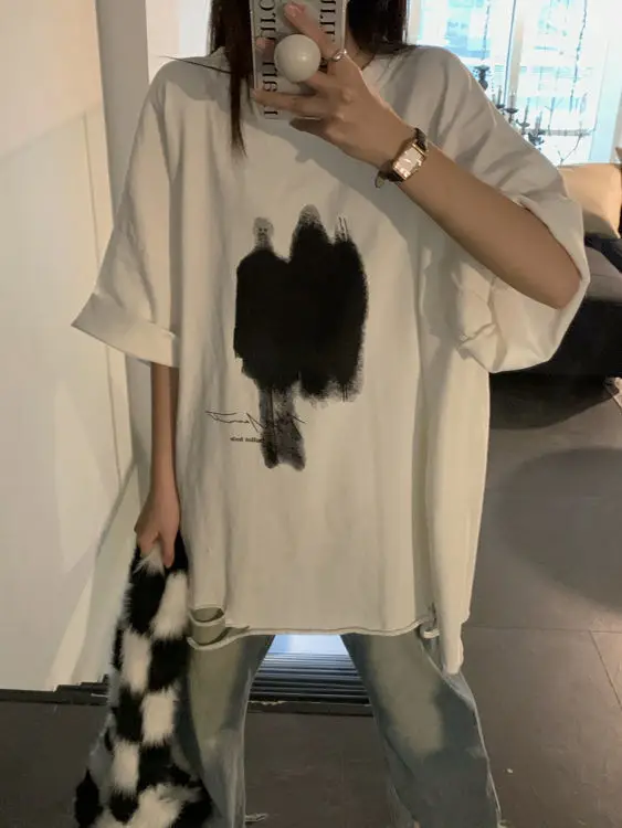 Women Ripped T-Shirt Black White Graphic Large — feature 16