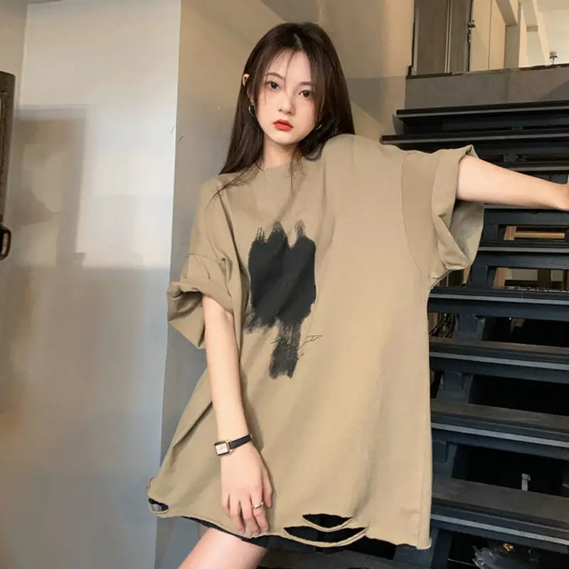 Women Ripped T-Shirt Black White Graphic Large — feature 3