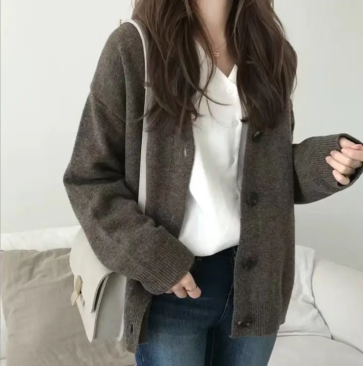 Women's Knitted Cardigan Jacket with Floral Hem 2023 - Image 4