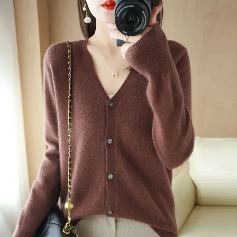 Women V-Neck Knitted Cardigan Spring 2022 - Image 10