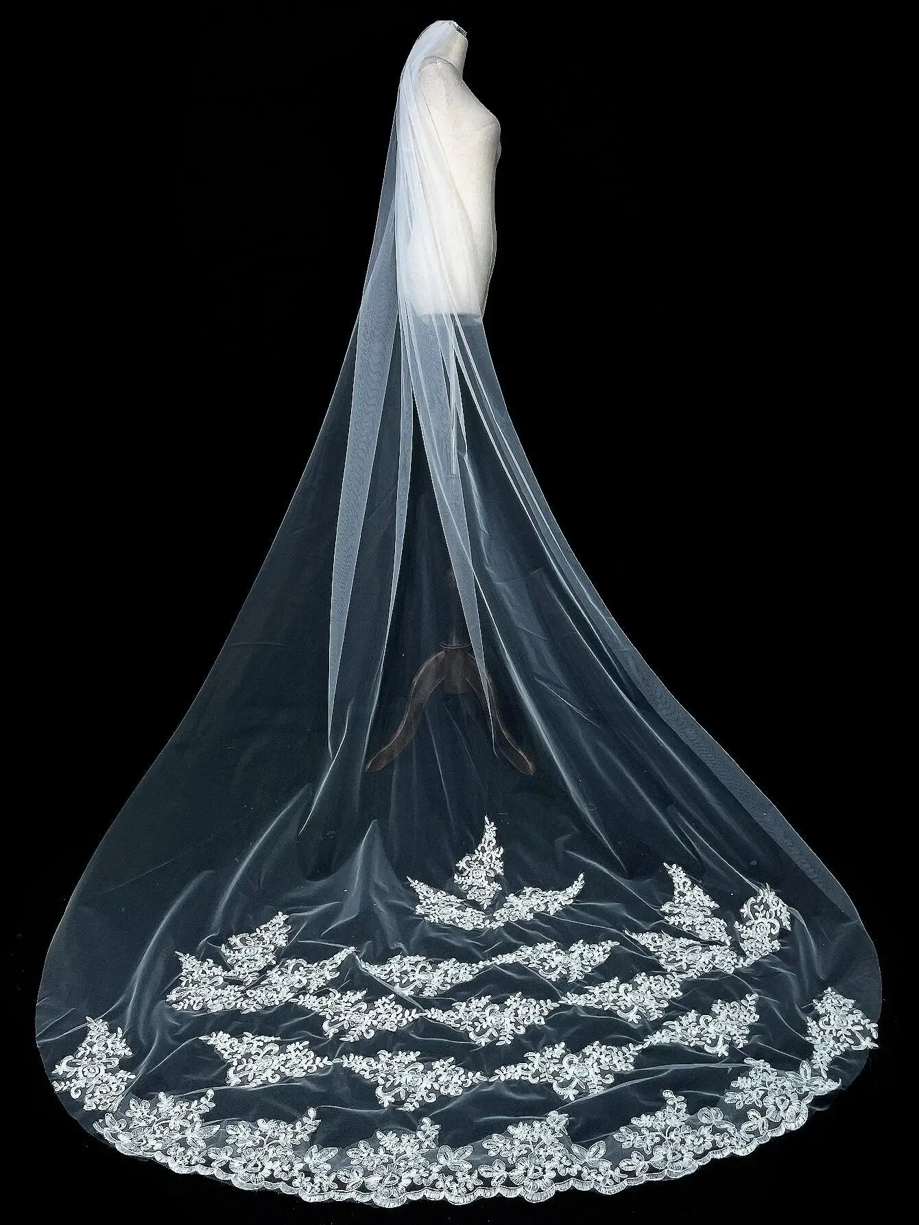 2024 Bridal Veil European Lace 3m Carstrand