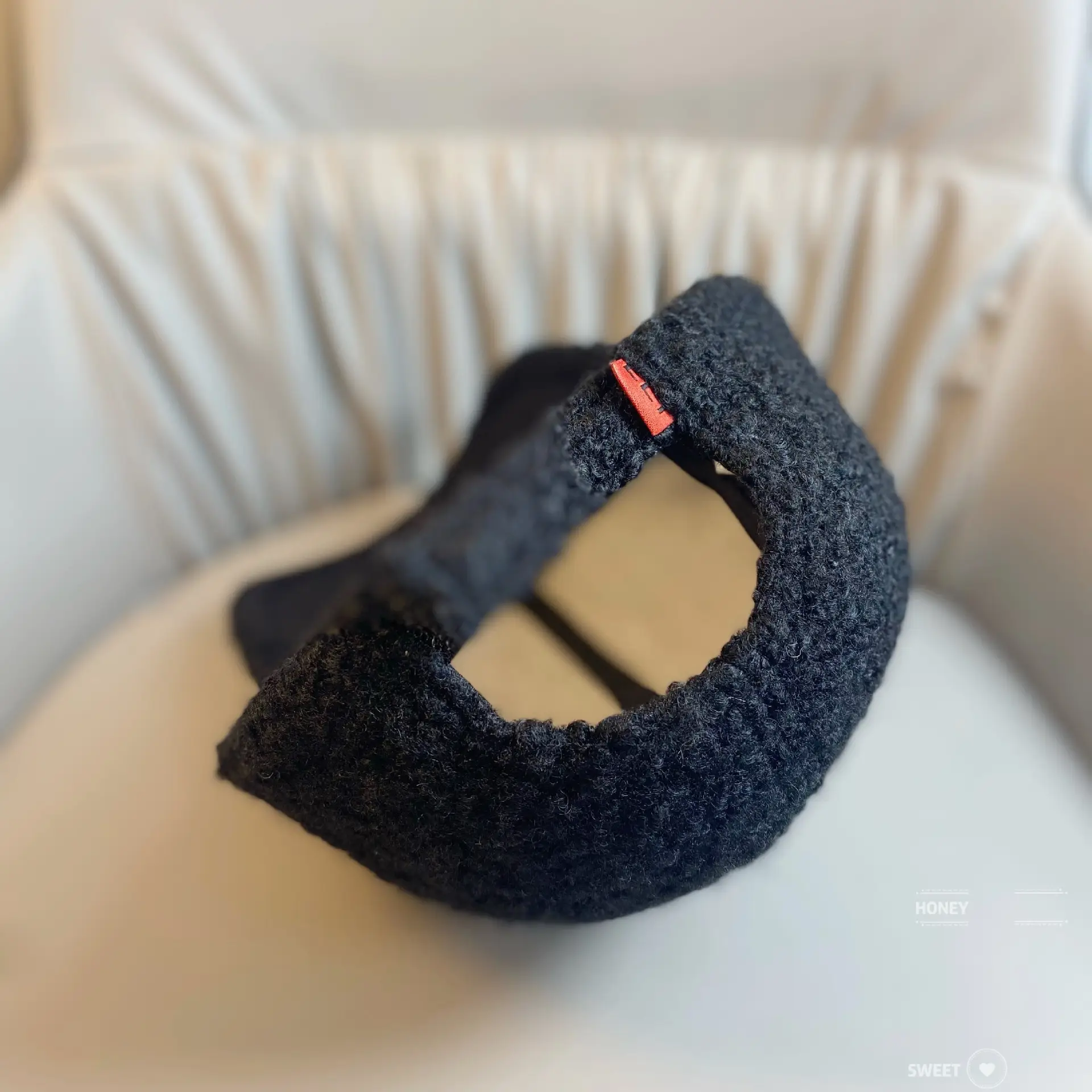 Lamb Wool C Letter Warm Baseball Cap for Women - Image 3