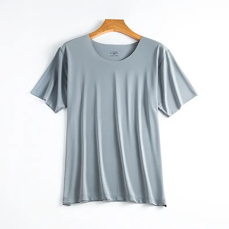 Men's Gray Ice Silk Pajamas Set Slim Fit Shorts - Image 3
