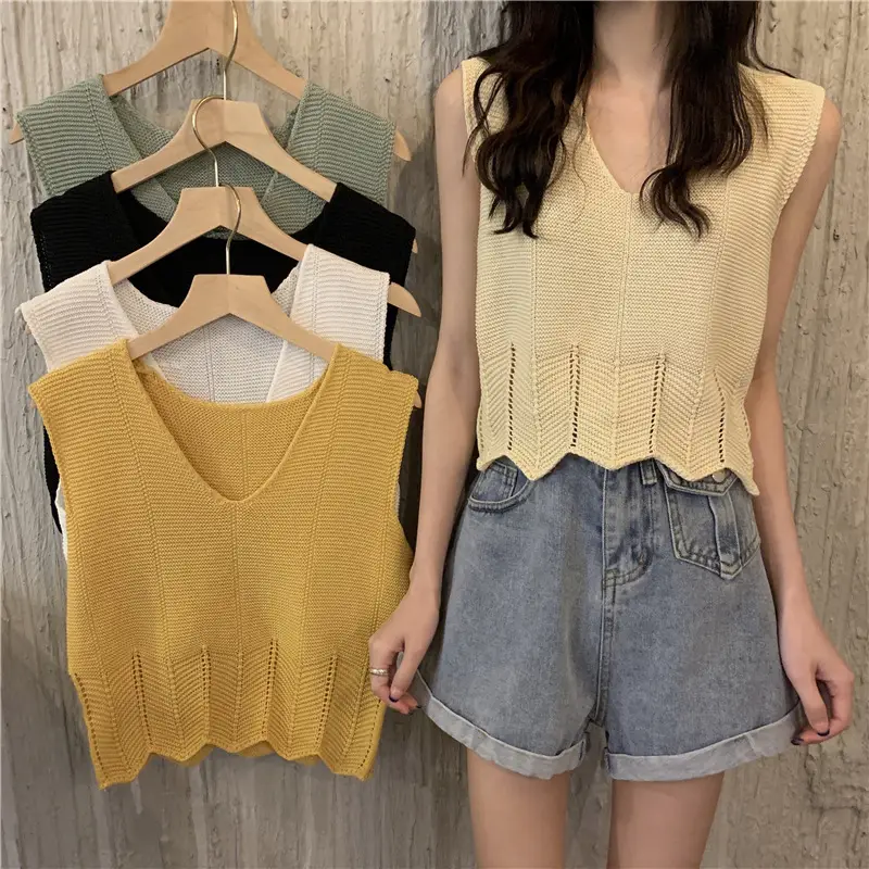 2022 Black V-Neck Knitted Camisole Top — feature 6