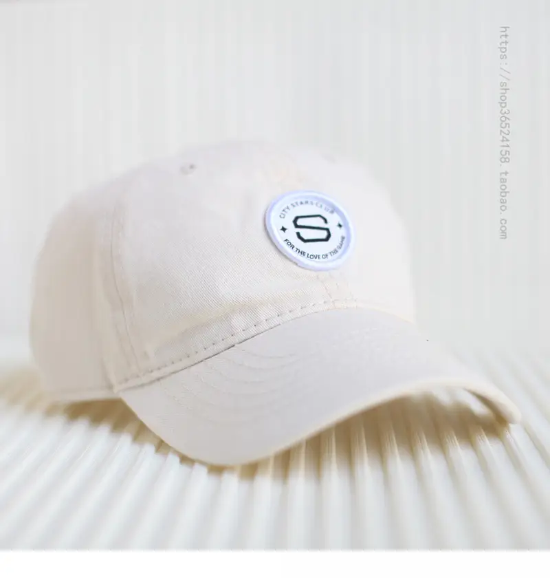 Korean-style Black Letter Cap for Women — feature 7