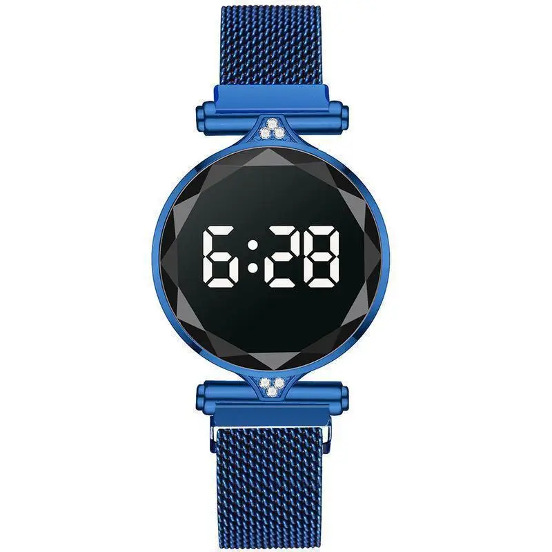 Golden Digital Watch with Water Resistant Steel Band — feature 11