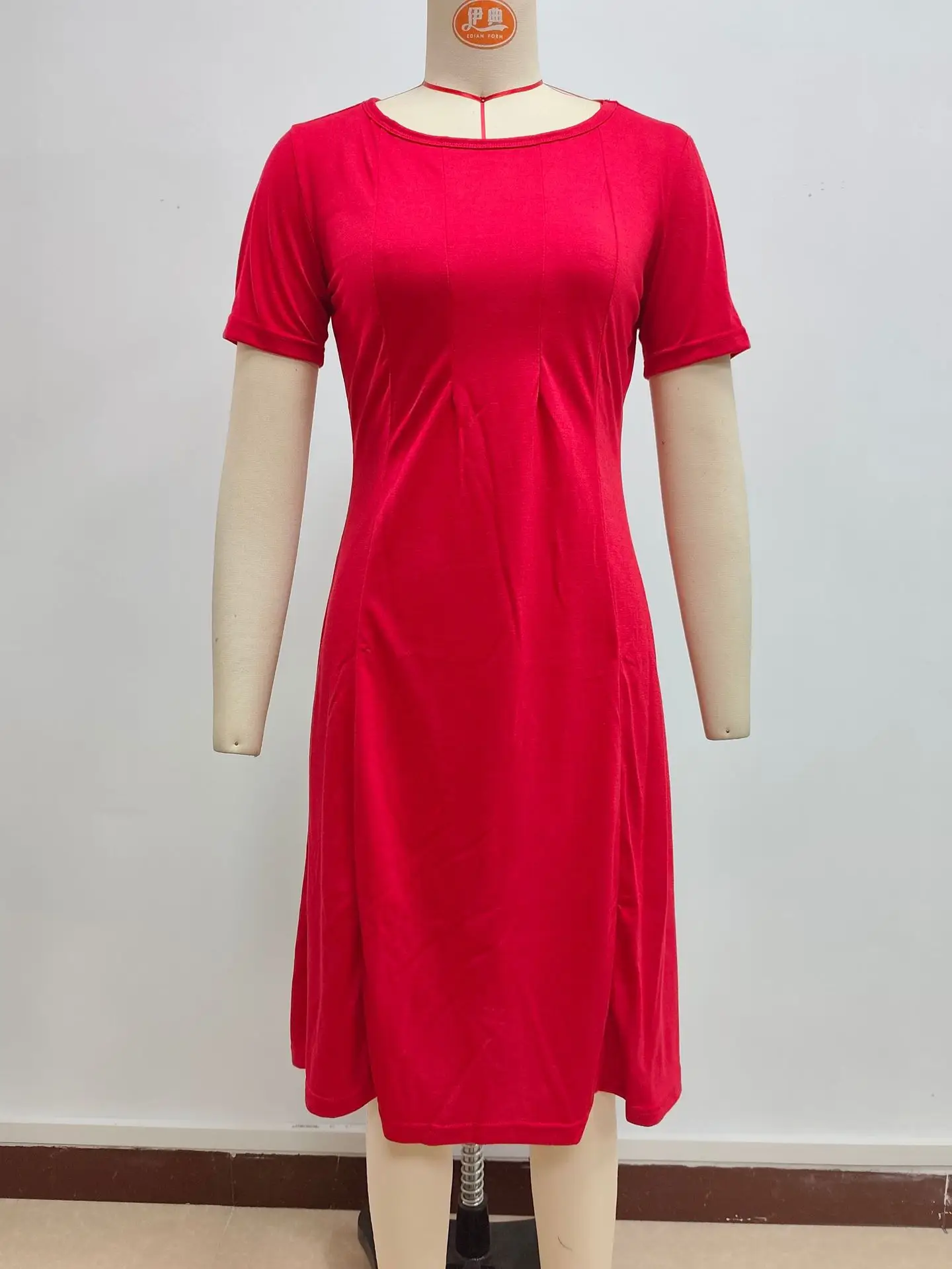 2025 Summer Women's Brown Round Neck Dress Large Hem — feature 4