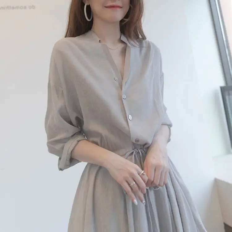 French Niche Dress Grey V-Neck Mid-Length Slim Fit — feature 8