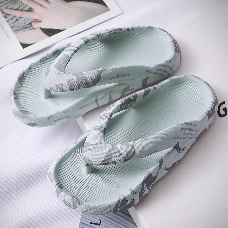 2023 Summer Gray Camo Flip Flops for Men