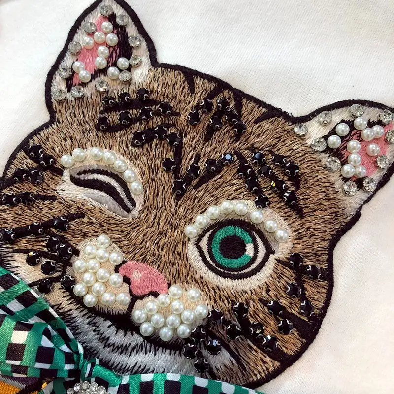 Women's Black Cat Embroidered T-Shirt Large Short Sleeve — feature 6