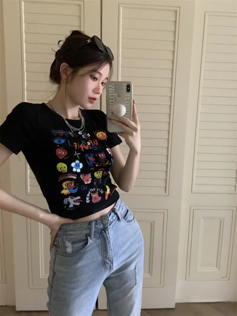 Spicy Girl Black Short Sleeve Printed T-Shirt Women 2025 — feature 4