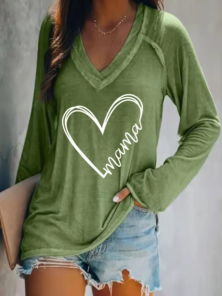 2022 Long Sleeve V-Neck Heart Print T-Shirt White