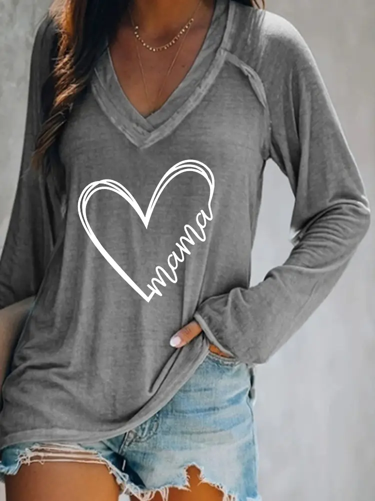 2022 Long Sleeve V-Neck Heart Print T-Shirt White