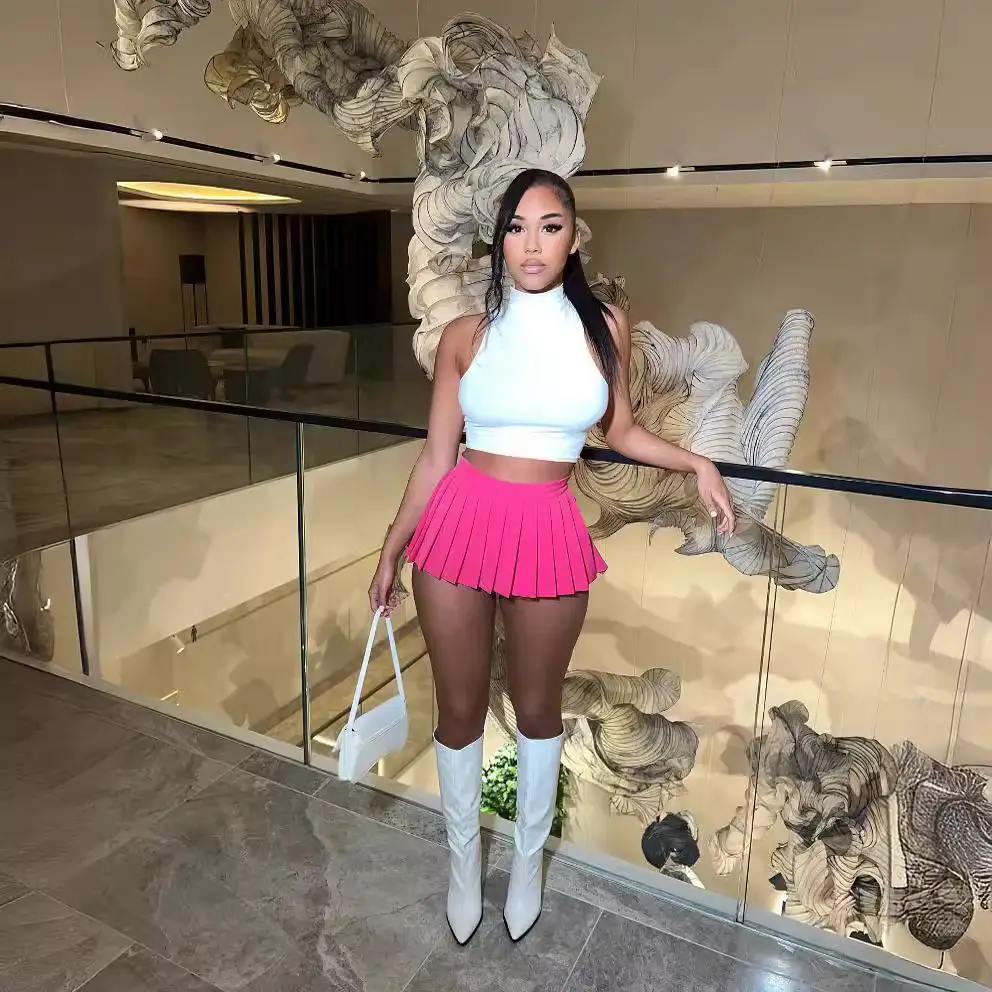 Sexy Pink Pleated Skirt with White Boots - Image 27