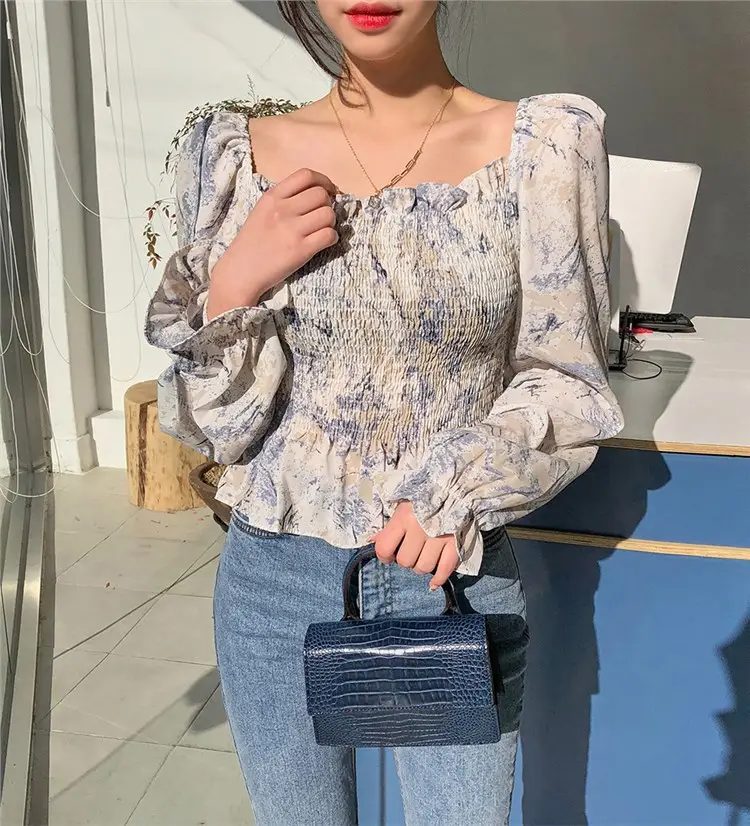 Foreign-style floral long sleeve blouse with collar — feature 1
