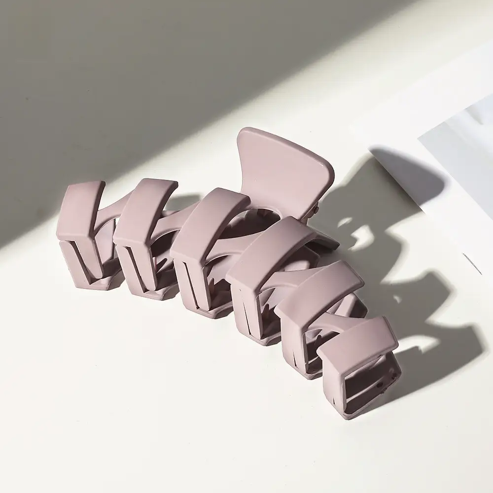 Korean Frosted Shark Clip 13cm Extra Large - Image 20