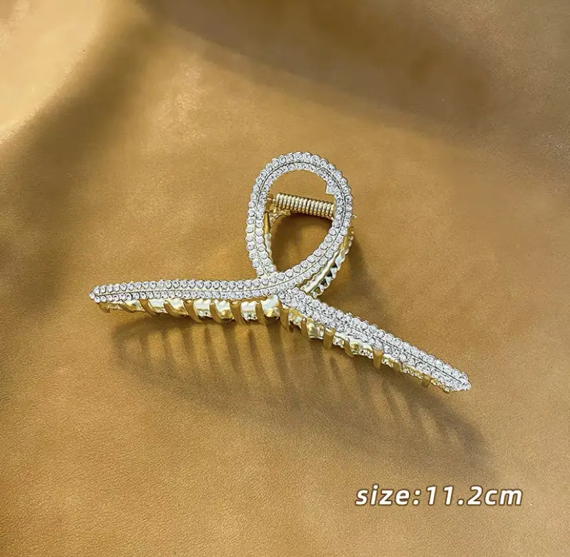 Diamond-Embedded Pearl Hairpin with Shark Clip Grip