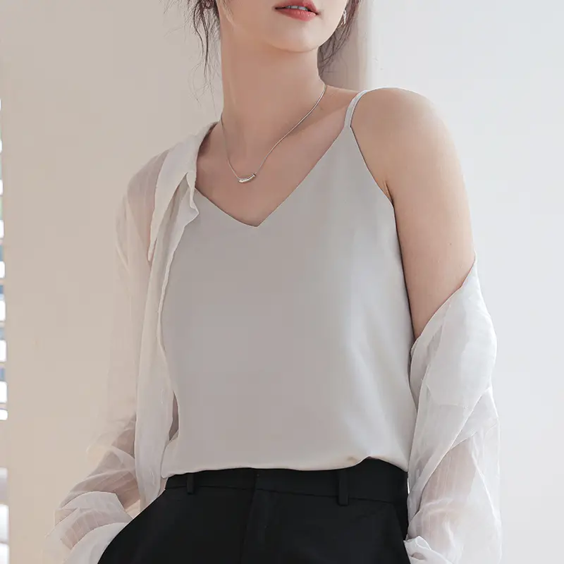 Women's Silk V-Neck Inner Vest Adjustable Ice Silk - Image 2