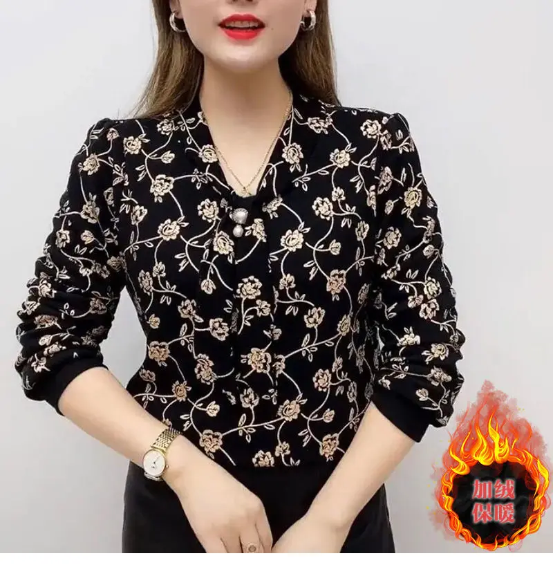 2025 Women's Leaf Print V-Neck T-Shirt Large Size — feature 5